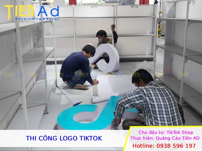 Thi công logo TikTok