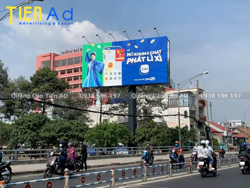 Tiến AD nhận thi công thay bạt trụ pano theo yêu cầu, giá cạnh tranh tại TP.HCM
